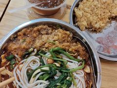 -柳州肥姨妈大骨螺蛳粉(东靖路店)