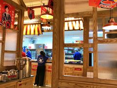 -贤合庄卤味火锅(时代广场店)