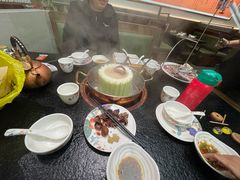 -得意咚瓜·顺德鱼生·冬瓜火锅(深圳首店)