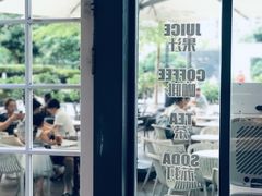 -The open life(万象城店)