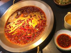 -王婆乔鲜鱼自助火锅(蜀汉路店)