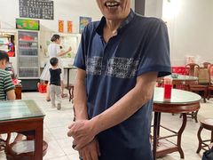 -容里煲仔饭(利丰北路店)