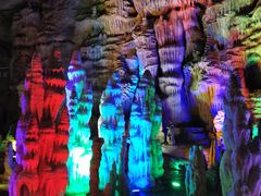 -泰安地下龙宫景区