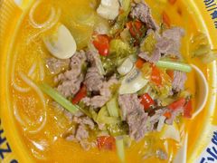 -粉小主·贵州酸汤牛肉粉(南京仙林金鹰店)