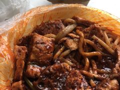 酱香鸡肉炒米粉-辣风芹酱香米粉(新疆炒米粉软件园店)