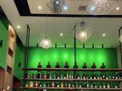 -香巴拉云南餐厅(华莱坞店)