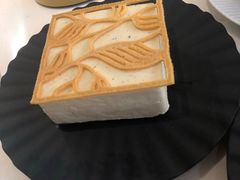 -潮一不贰·法式甜品·生日蛋糕·西式简餐(外滩店)