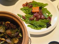 -八府香鸭·啫啫煲(华山路店)