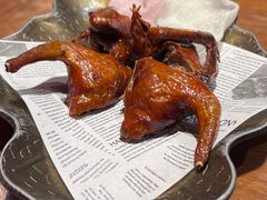 30年秘制老卤乳鸽-蝴蝶里·粤菜·点心(龙湖杭州金沙天街店)