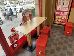 -塔斯汀中国汉堡(管城春风十里店)