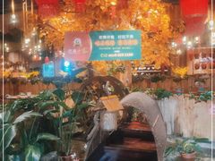 -老滇山寨•云南特色菜•地方菜•民族风情歌舞表演(金碧店)