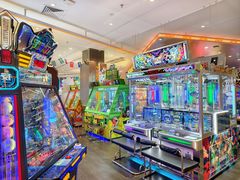 -反斗乐园π·电玩·高空拓展·蹦床(龙华天虹店)