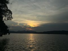 -Hi City·城市之巅