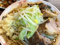 二郎系拉面-拉面莊夢語＆中华料理八椿