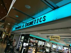 -吉隆坡第二国际机场免税区
