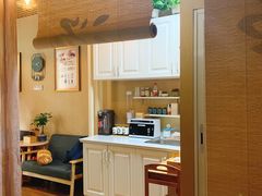 -耳语轻风专业采耳馆(古北花世界商业广场店)