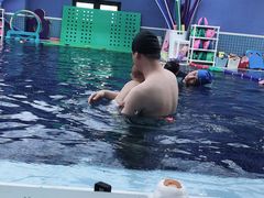-龙格亲子游泳·水育早教运动中心(绿城店)