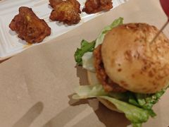 -必胜客(港汇店)