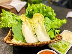 生菜套-草家酱蟹炭火烤肉店(珲春南路一店)