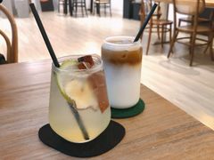 椰汁奶咖-A30 BISTRO