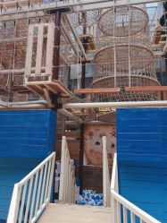 -PIPIKINGDOM皮皮王国欢乐号(欢乐海岸购物中心店)