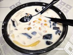 牛奶烧仙草-郭爸烧仙草(西航·潭人街店)