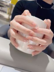 -丽心自助美甲美睫