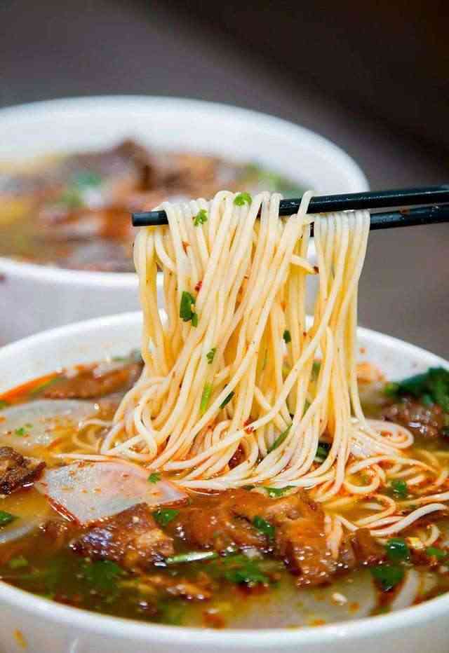 兄弟淮南牛肉汤(金融大厦湖西店)-"「牛肉细面」面劲道,肉也相对其他