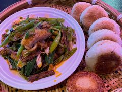 -粉墨特色菜·烧烤音乐酒馆