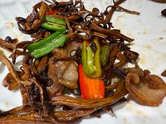 -吴越荣记苏州菜·松鼠桂鱼(月光码头店)