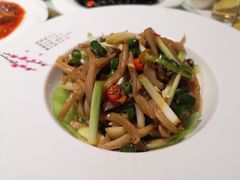 -堂聚德(三圣宫美食文化街店)