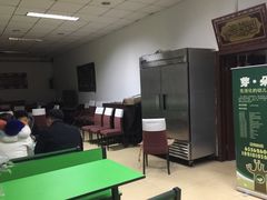 用餐区-大益烤鸡