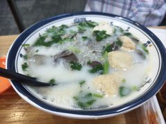 -鸭小妹鸭血粉丝(老门东店)