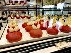 -罗红摄影艺术馆