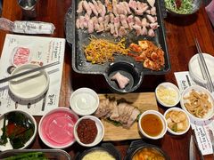 -Dombe豚(黑猪肉街店)