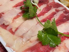 肥拼-乡土黄·鲜牛肉火锅·小龙虾(兴业街店)