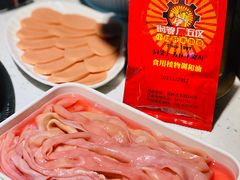 -钢管厂五区小郡肝串串香(奥克斯广场锦城万达店)