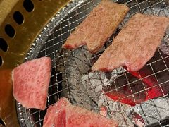 -山川小町·极番烧肉(新地假日广场店)
