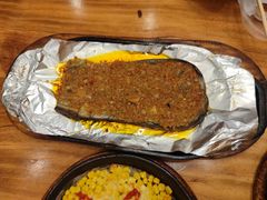 茄子-老东镇啤酒屋海鲜加工·蒸汽海鲜·海鲜烧烤(台东店)