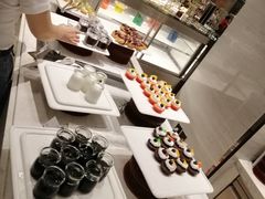-飨食汇全日制餐厅·昆山皇冠假日酒店(九方店)