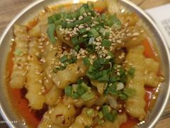 -成都你六姐·牛肉冒菜(上海环宇荟店)