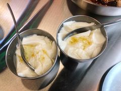 -蓉三少冒烤鸭·四川小吃集(北京首店)