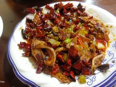 香辣鱿鱼-公寓家常菜馆(海军博物馆店)