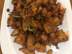 渣渣土豆-三猫黑鱼花(南大店)