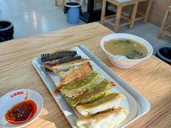 -众品老方子锅贴甜沫(李村店)