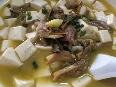 蚌肉豆腐-鼎鲜·蟹农渔水·阳澄湖大闸蟹·农家乐(美人腿店)