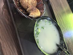 -万红路羊汤烧饼店(将台路店)