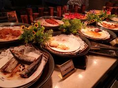 -火宴山海鲜自助火锅(新世界店)