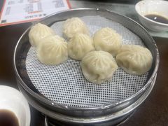 鲜肉小笼包-龙老五汤店(站前西路店)