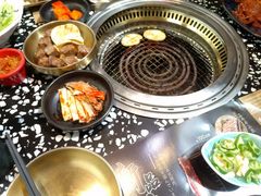 -黑牛の場烤肉(摩天活力城店)
